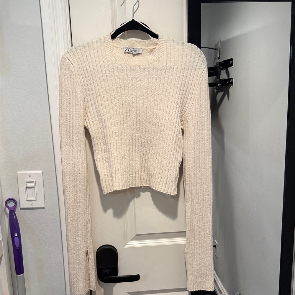 Zara Cream Ribbed Cropped Sweater